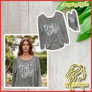 Fifth Sun - Sz S - lightweight sweater shirt ' Free Spirit ' oversized and comfy